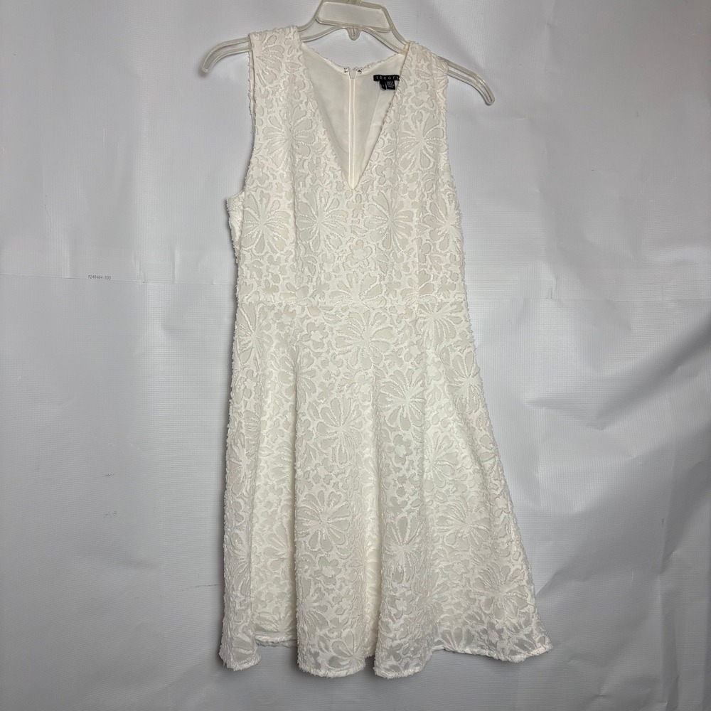 Theory Mariam White Floral Lace V-Neck Fit Flare Dress Size 2 Beach Graduation